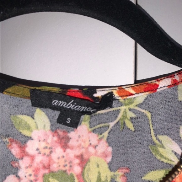 Floral romper - Picture 2 of 2